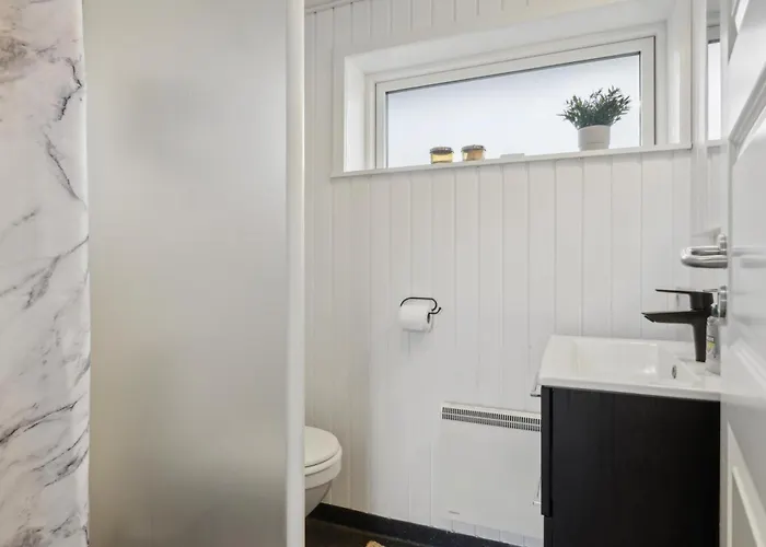 1082 Tatil Evi